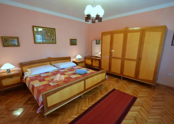 Apartment Hana 1 By Interhome Krk Town